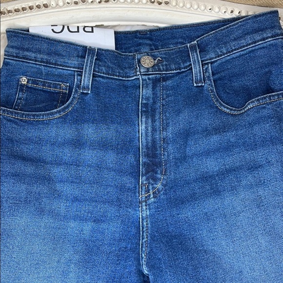 BDG•JEANS - Picture 4 of 12
